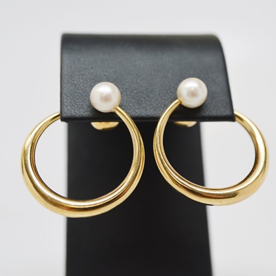 14K Yellow Gold Pearl Reversible Hoop Earrings