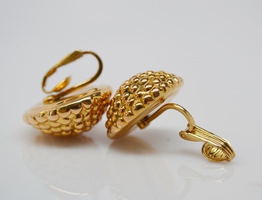14K Yellow Gold Button Style Clip-On Earrings