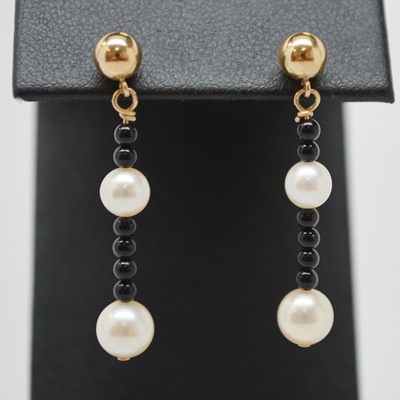14K Yellow Gold Onyx and Cultured Pearl Drop Pierced Earrings