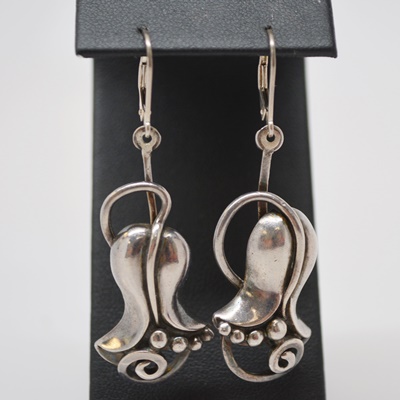 Mexican Sterling Silver Pierced Dangle Earrings