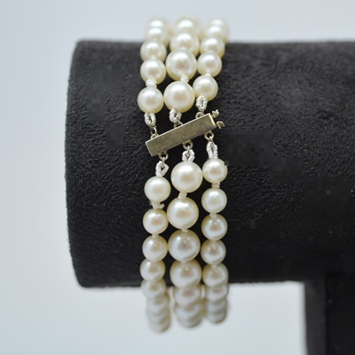 Vintage Three Strand Cultured Pearl Bracelet With 14K White Gold Clasp