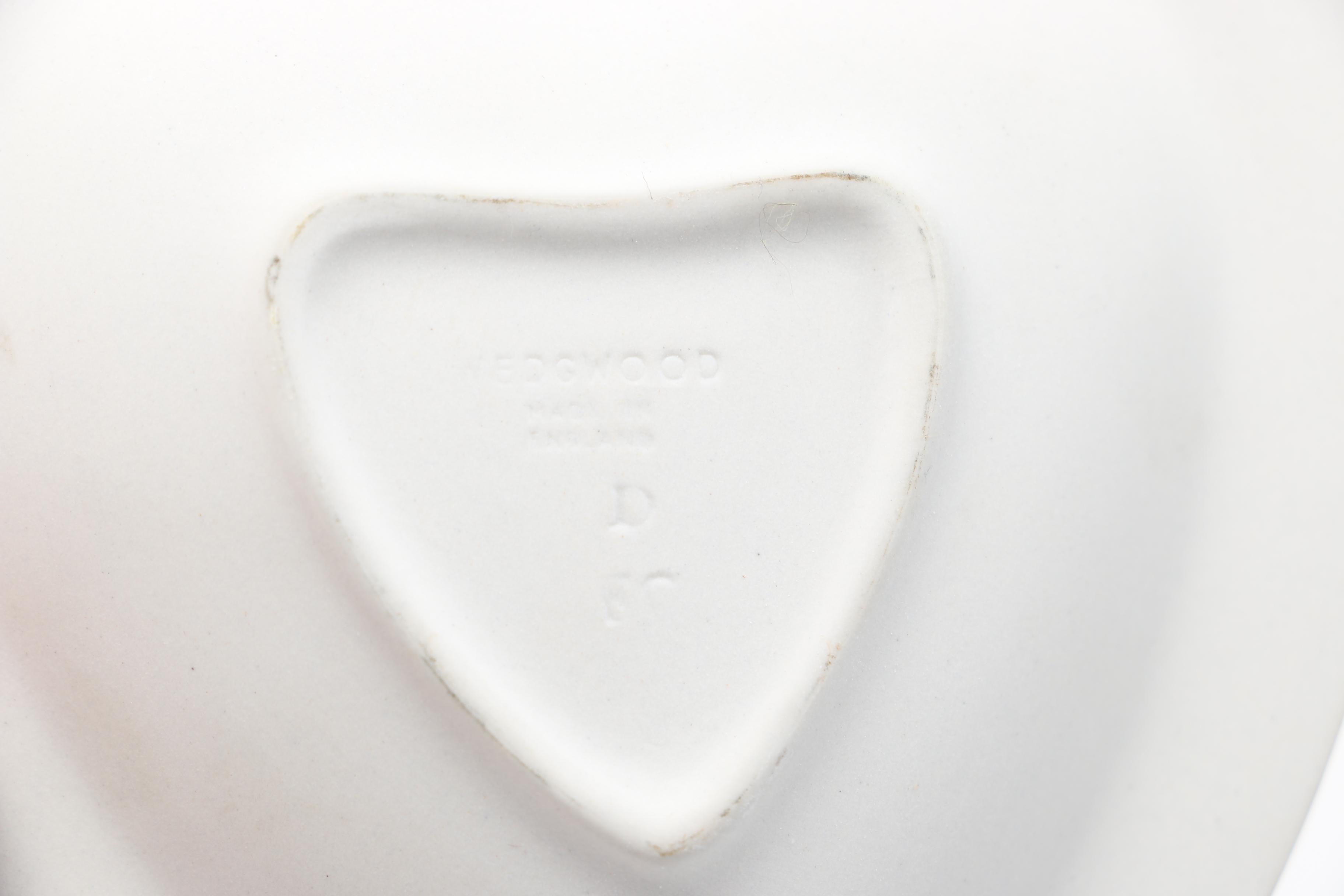 Wedgwood Lavender on Cream Jasperware