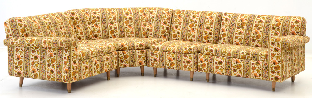 Stratford Vintage Sectional Sofa