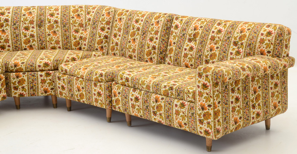 Stratford Vintage Sectional Sofa