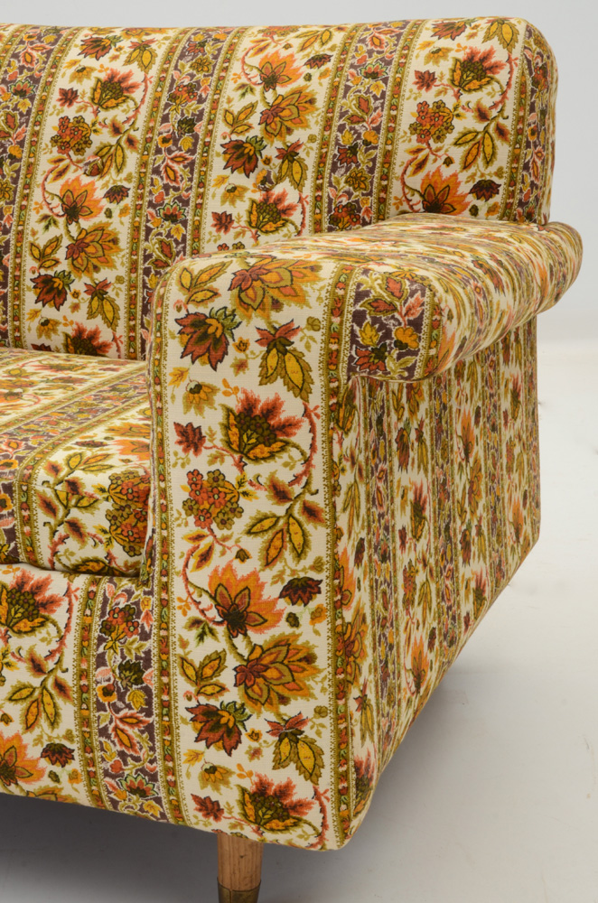 Stratford Vintage Sectional Sofa