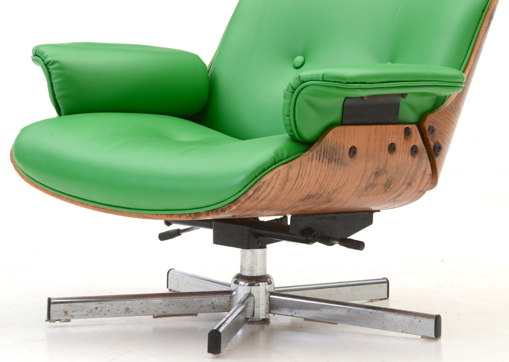 Eames Style Lounge Chair and Ottoman