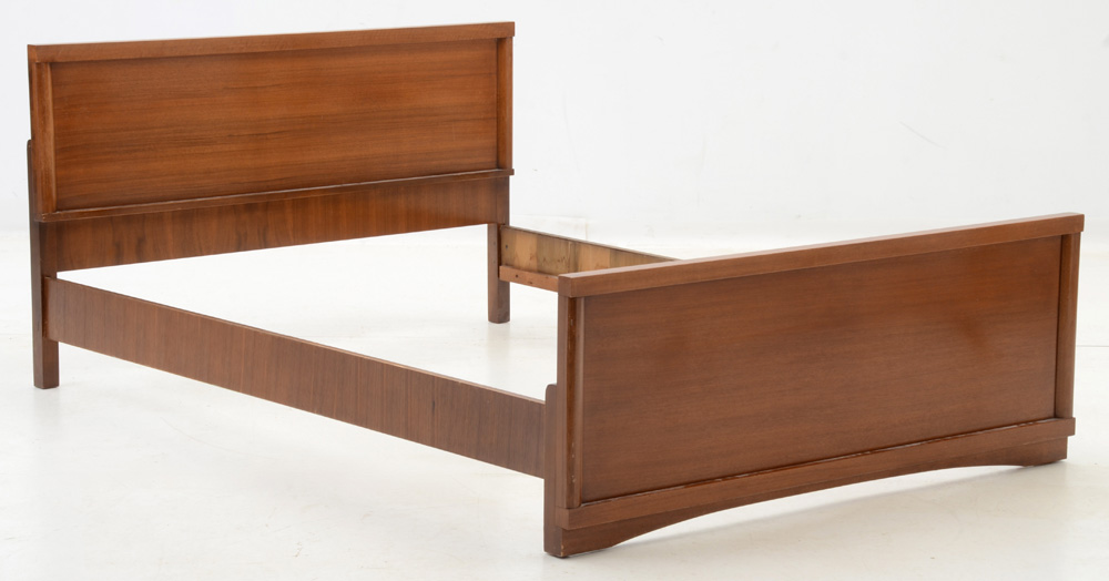 Mid Century Modern Full Bed Frame with Nightstands