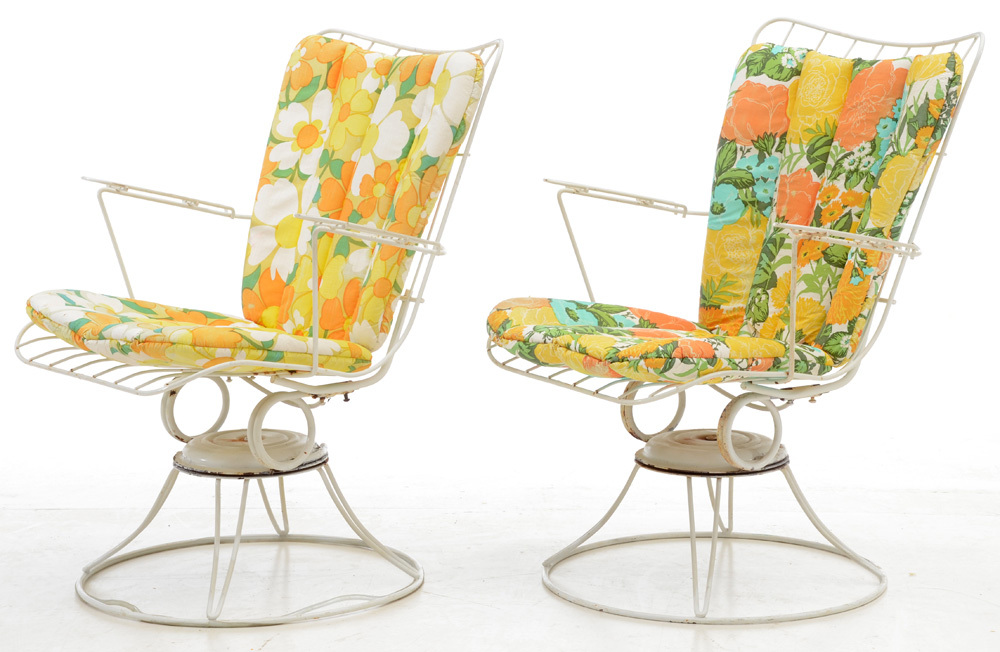 Mid-Century Patio Furniture Set