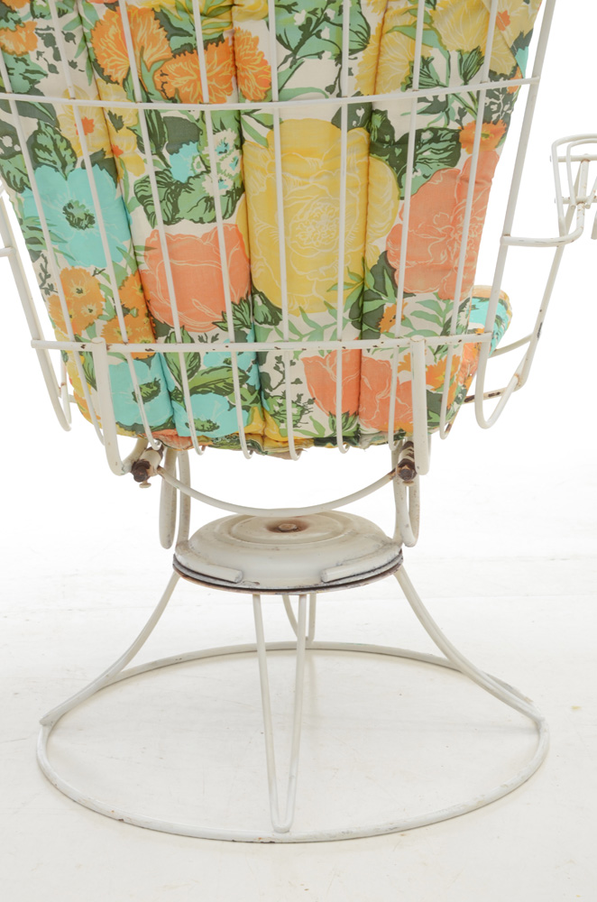 Mid-Century Patio Furniture Set