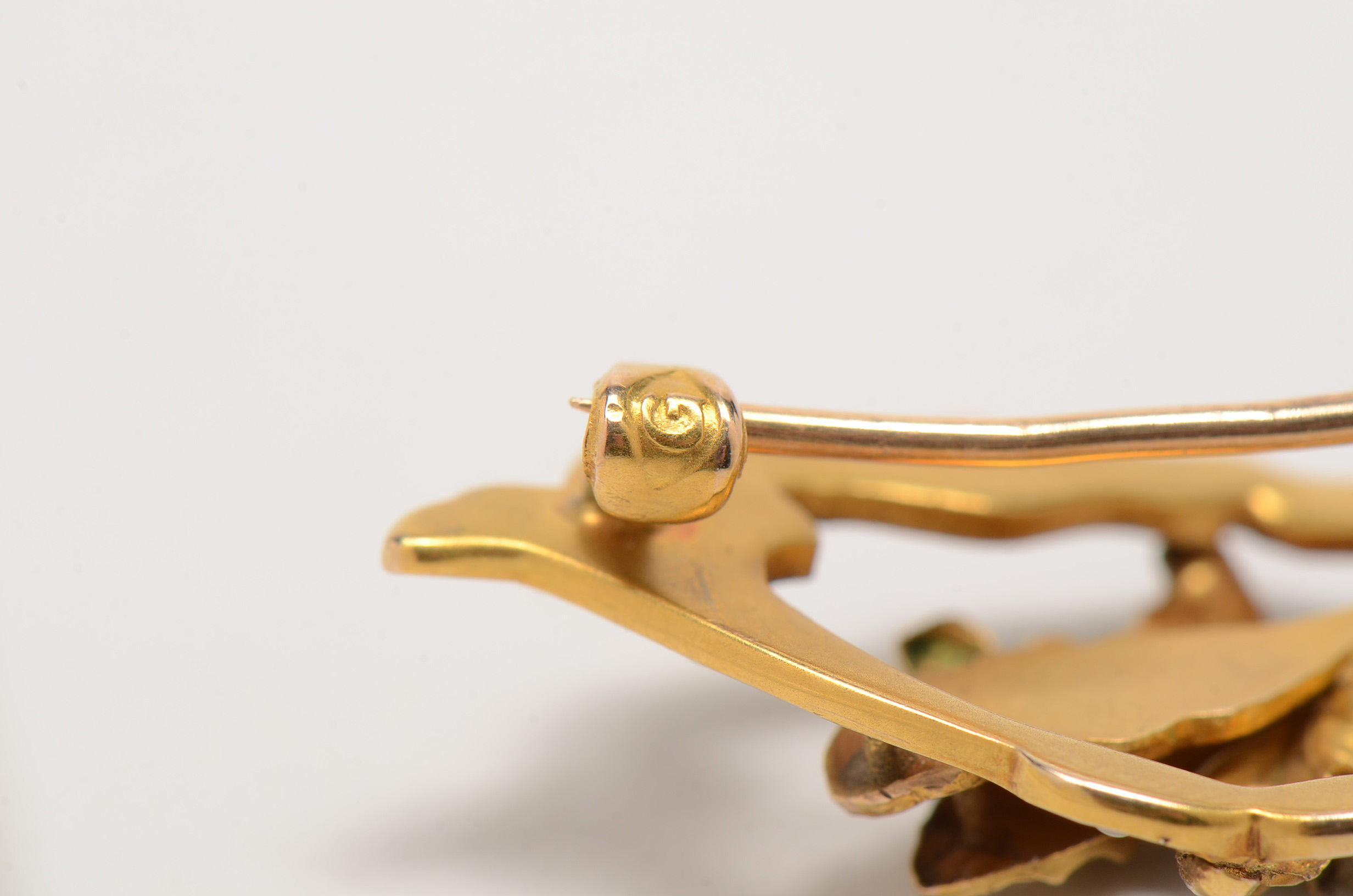 Art Nouveau 10K Yellow Gold Diamond Seed Pearl Floral Pin