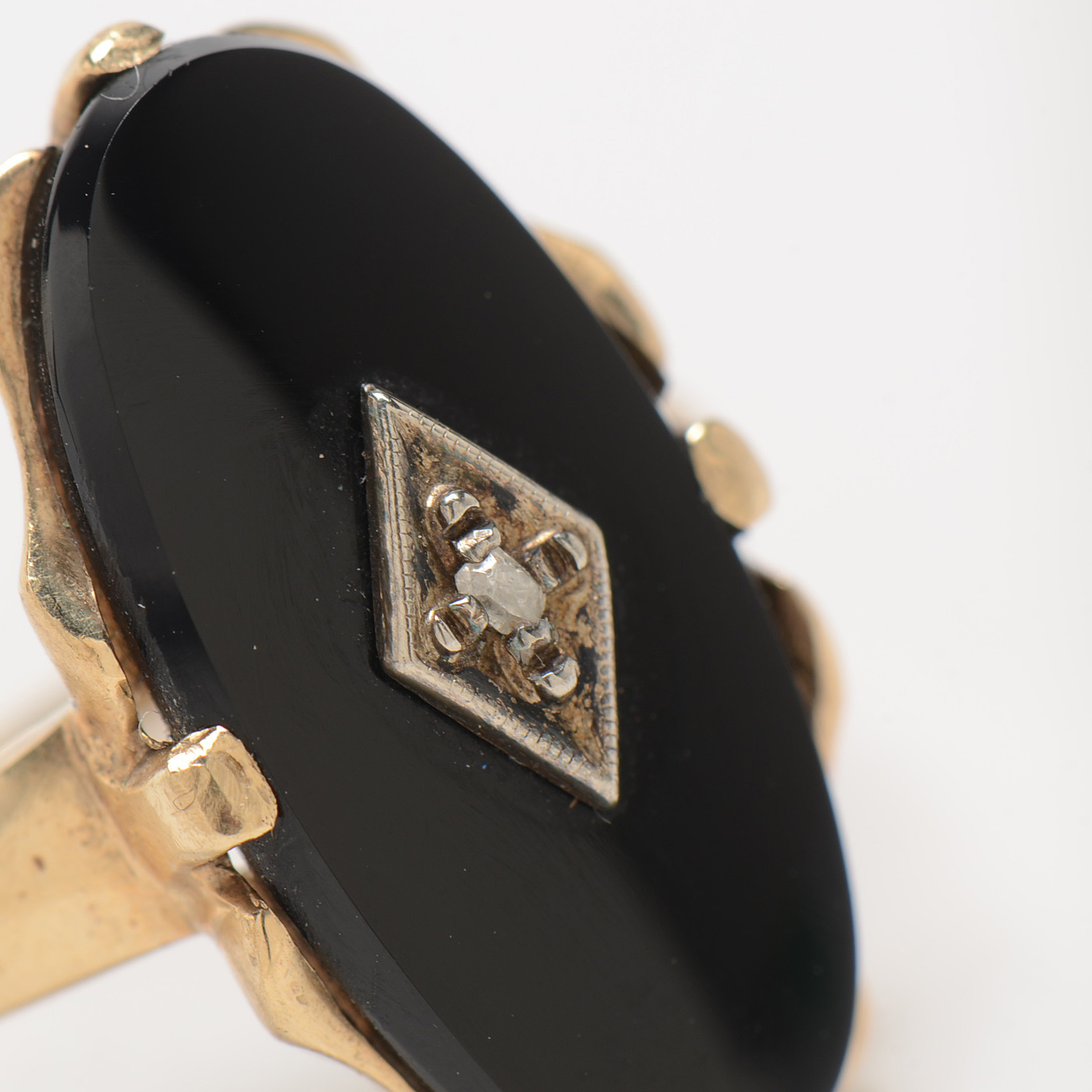 Antique 10K Yellow Gold Diamond Black Onyx Mourning Ring