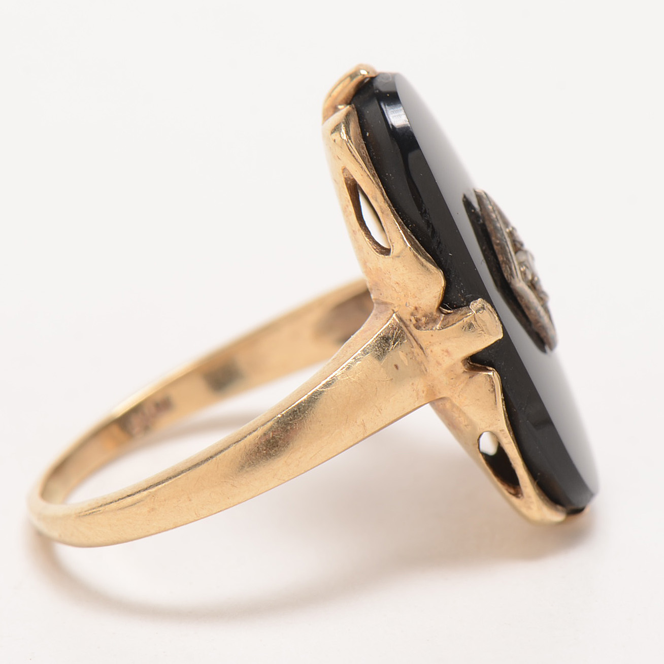 Antique 10K Yellow Gold Diamond Black Onyx Mourning Ring