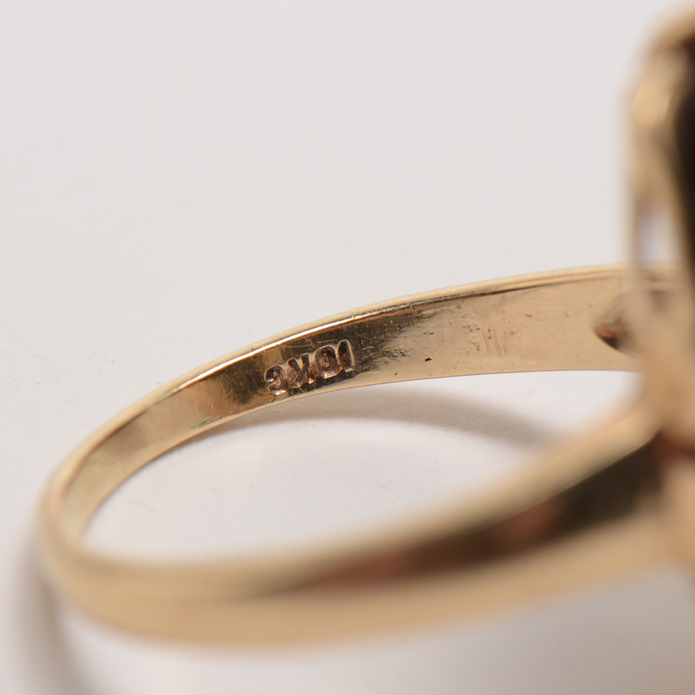 Antique 10K Yellow Gold Diamond Black Onyx Mourning Ring