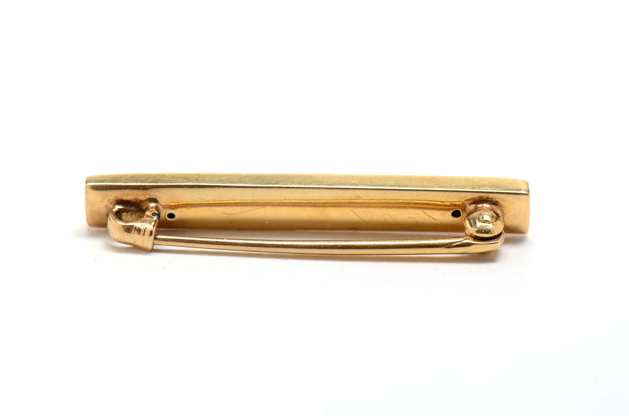 Early 20th Century 14K Yellow Gold Enameled Mourning Pin
