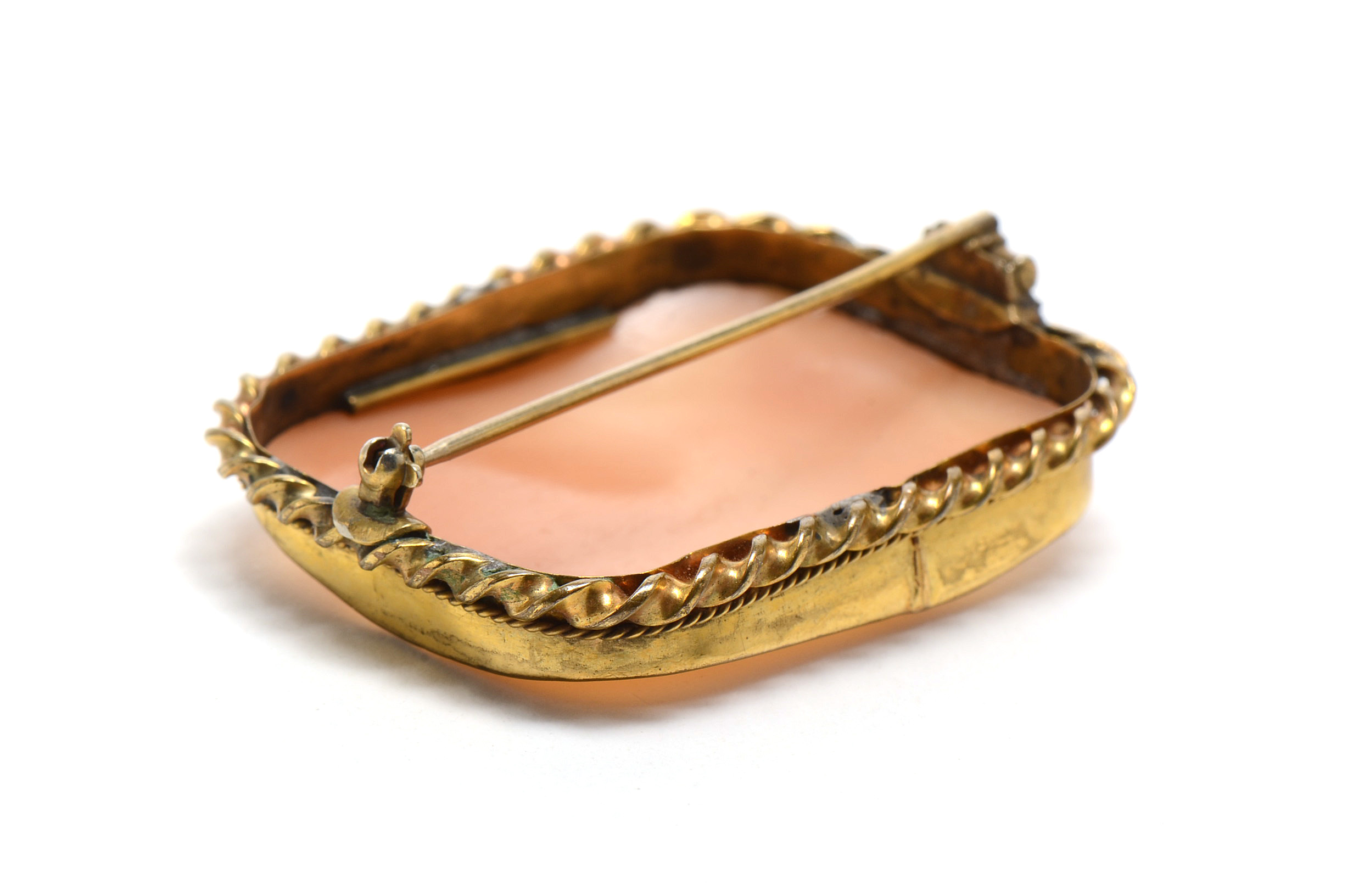 Victorian Gold Filled Carved Shell Cameo Brooch