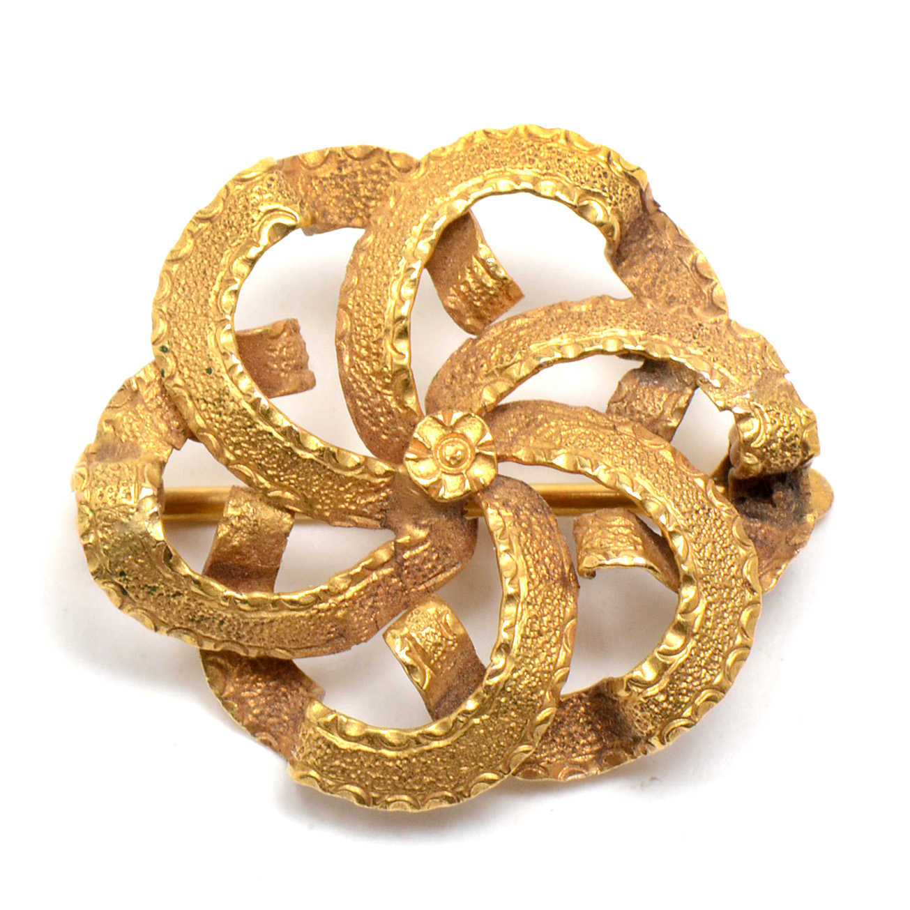Early 20th Century 14K Yellow Gold Swirled Flower Pin