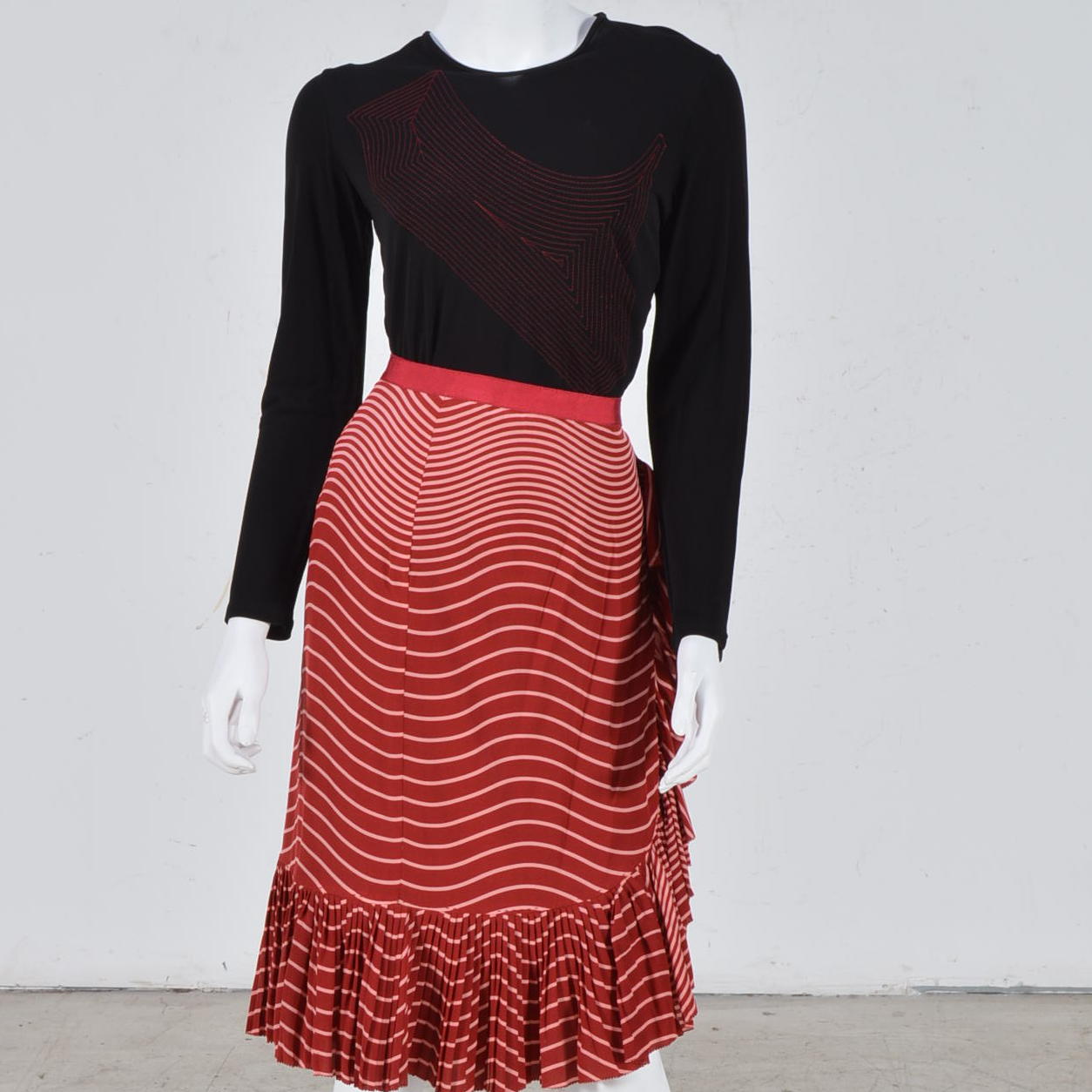 Tory Burch Silk Skirt and Quinta Colonna Black Jersey Top with Embroidery