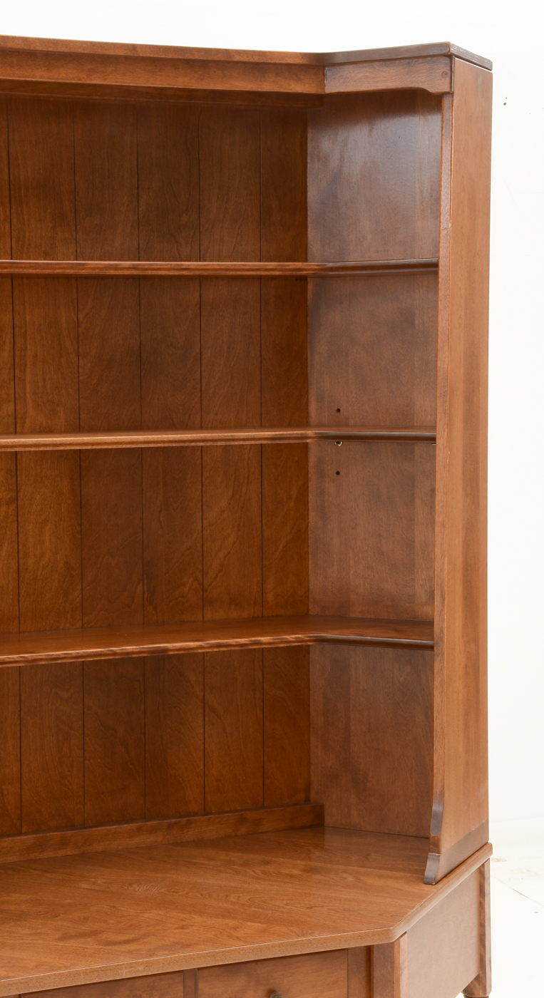 Ethan Allen Maple Corner Bookcase-on-Desk