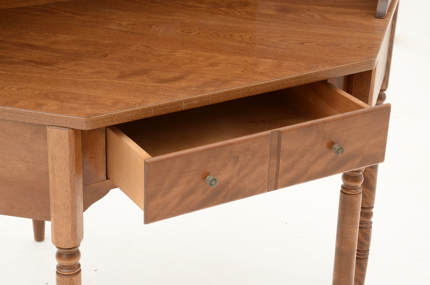 Ethan Allen Maple Corner Bookcase-on-Desk