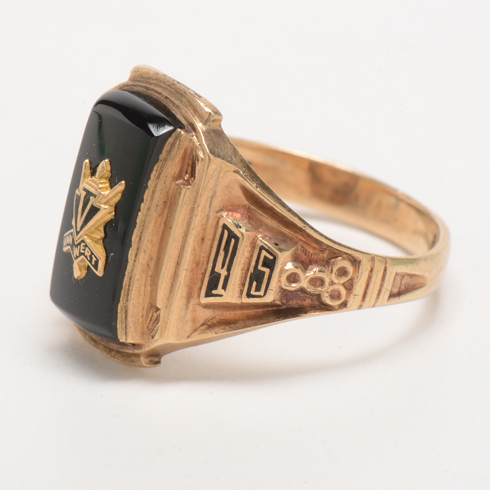 10K Yellow Gold 1945 High School Ring