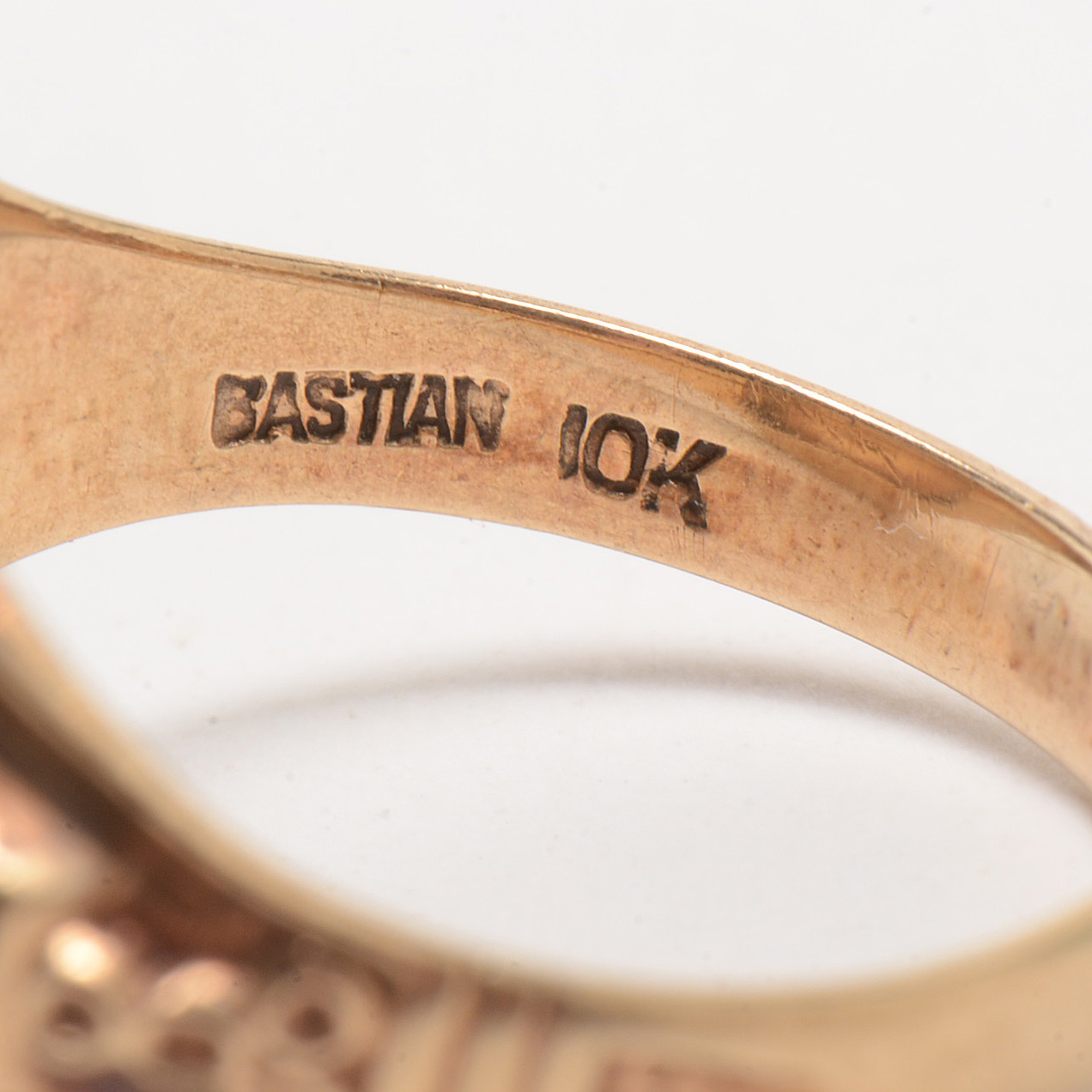 10K Yellow Gold 1945 High School Ring