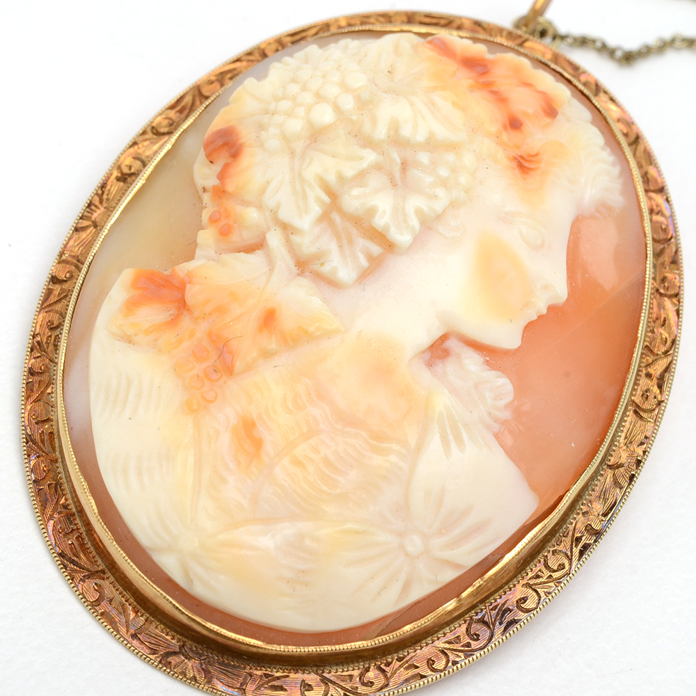 10K Yellow Gold Carved Shell Cameo Brooch Pendant
