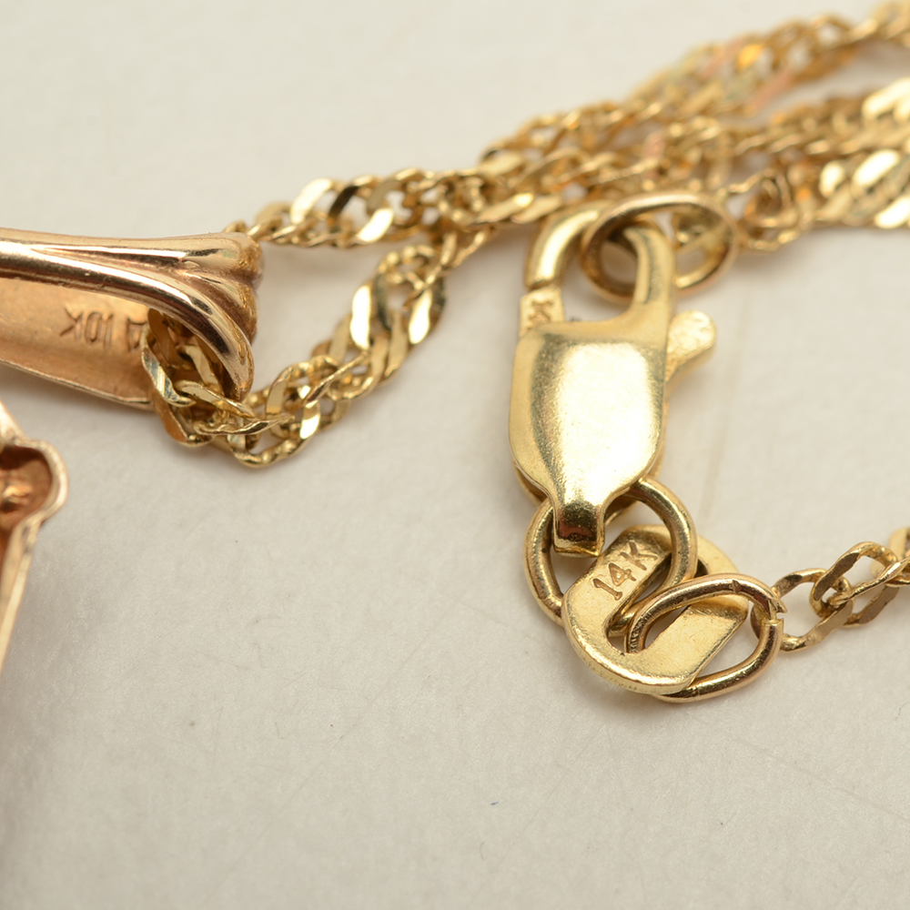 Vintage 10K and 14K Yellow Gold Pendant with Chain