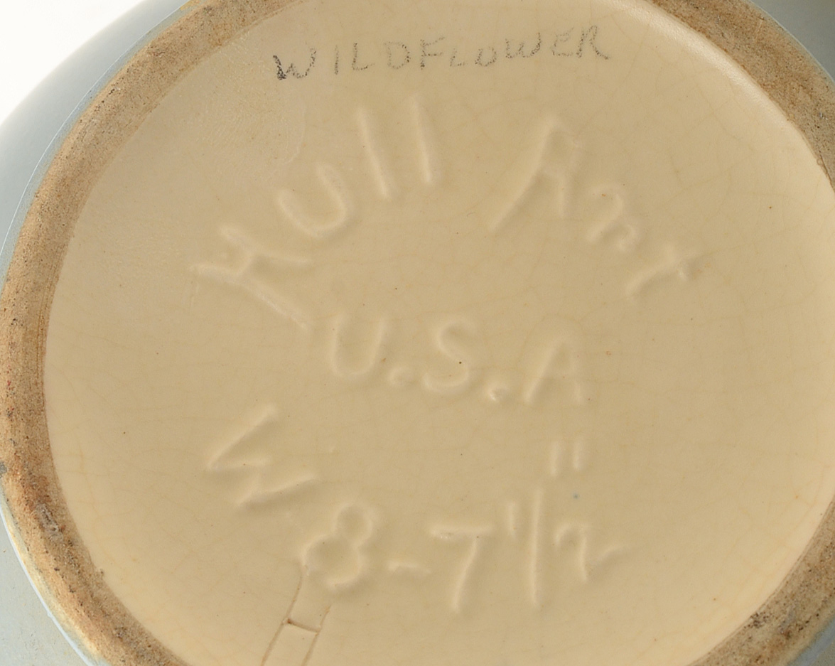 Two Hull Pottery Pieces