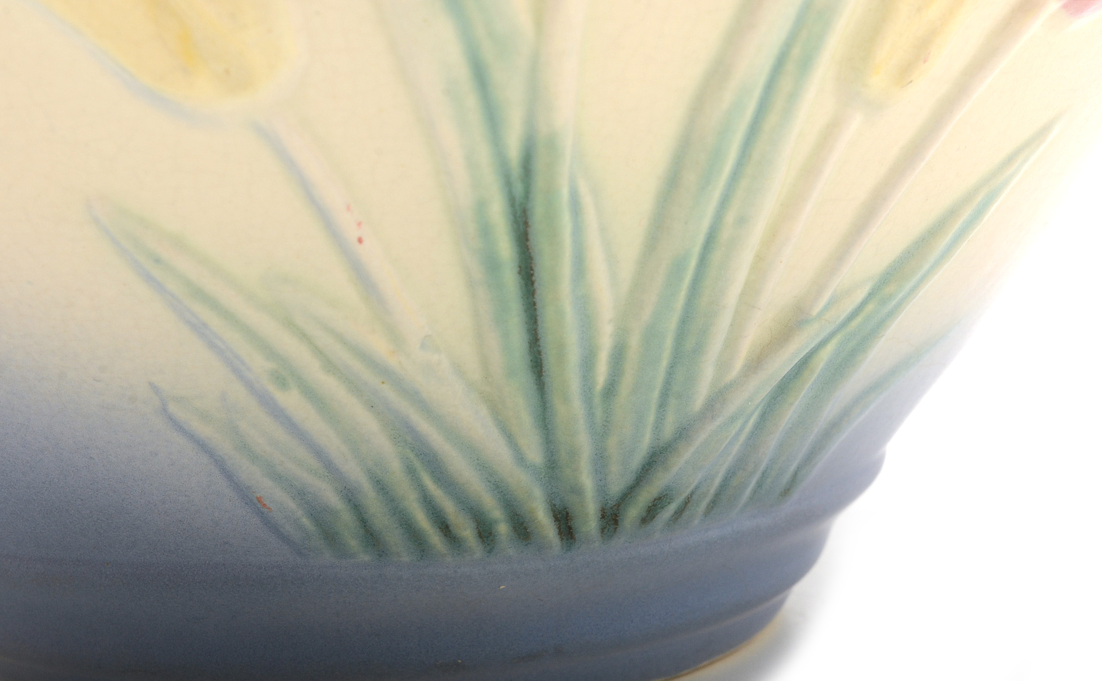 Vintage Hull Tulip Themed Jardiniere