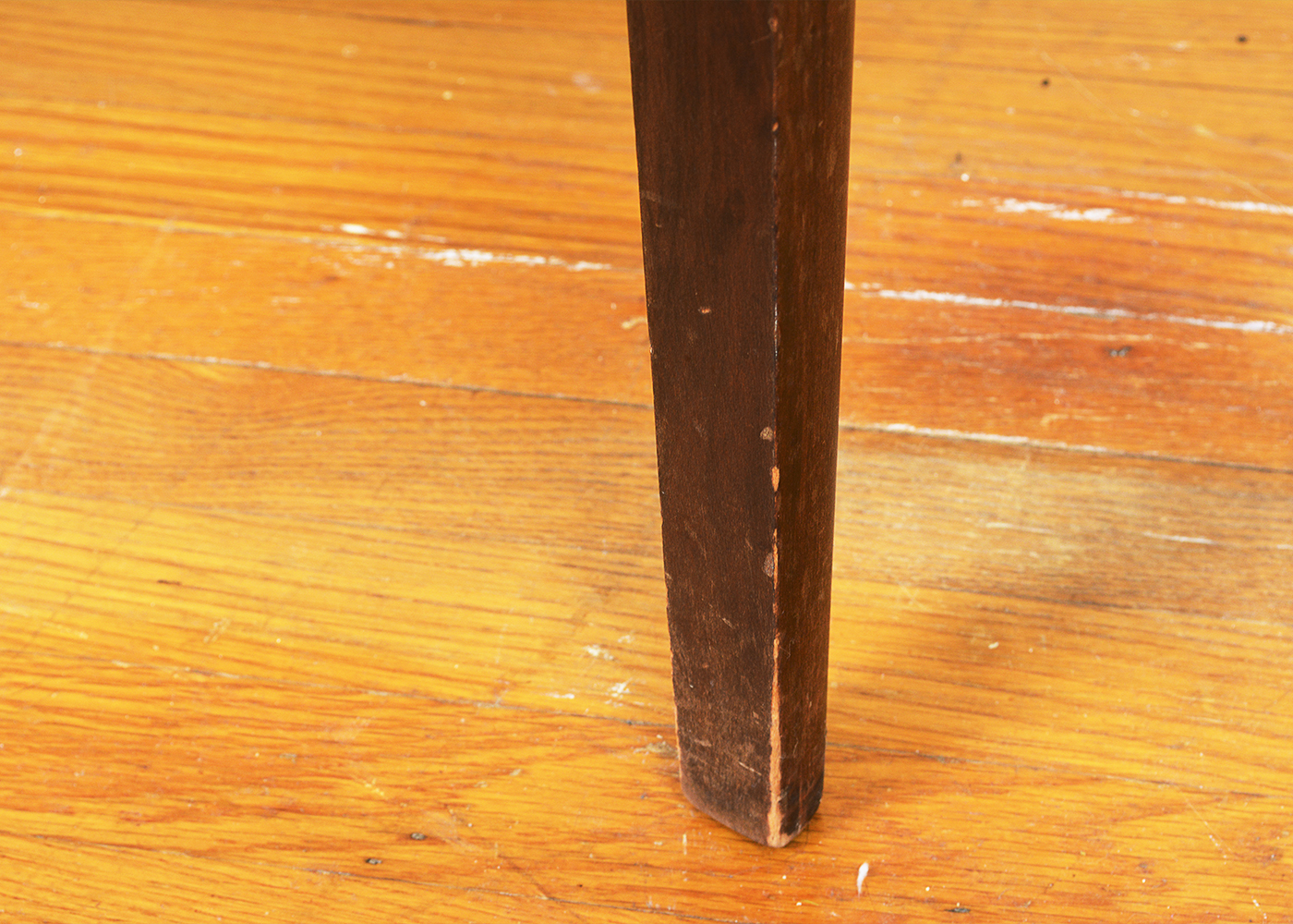 Vintage Seamstress Rotary Sewing Machine and Table