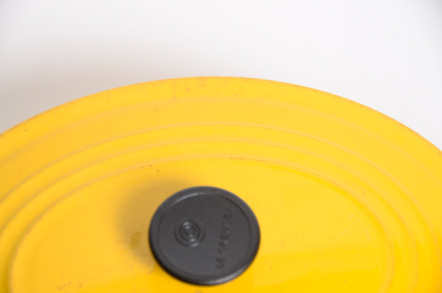 Le Creuset Canary Yellow #25 Dutch Oven