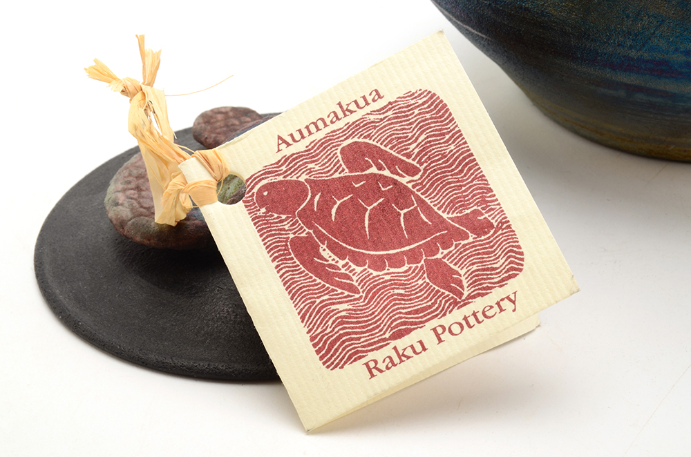 Signed Hawaiian Raku Pottery Turtle Jar