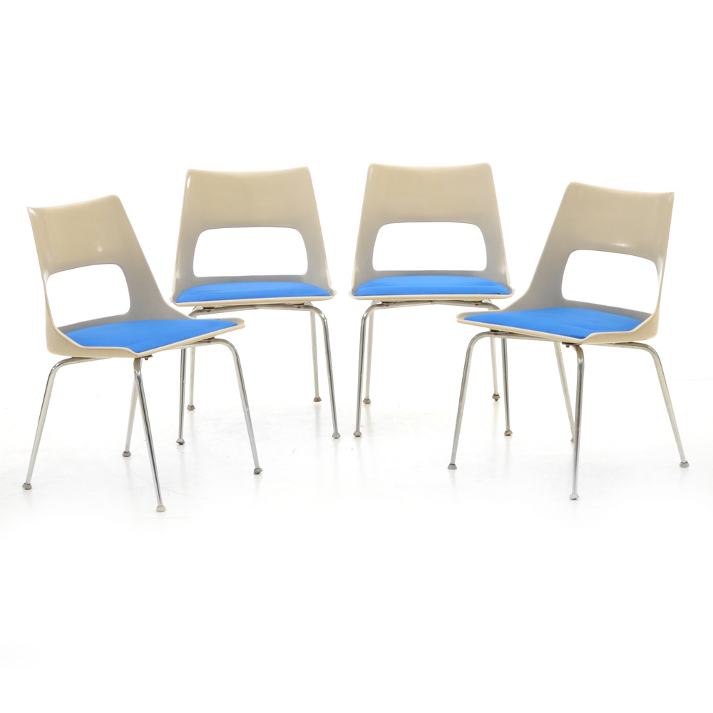 Set of Four Kreuger Fiberglass Chairs with Blue Seat