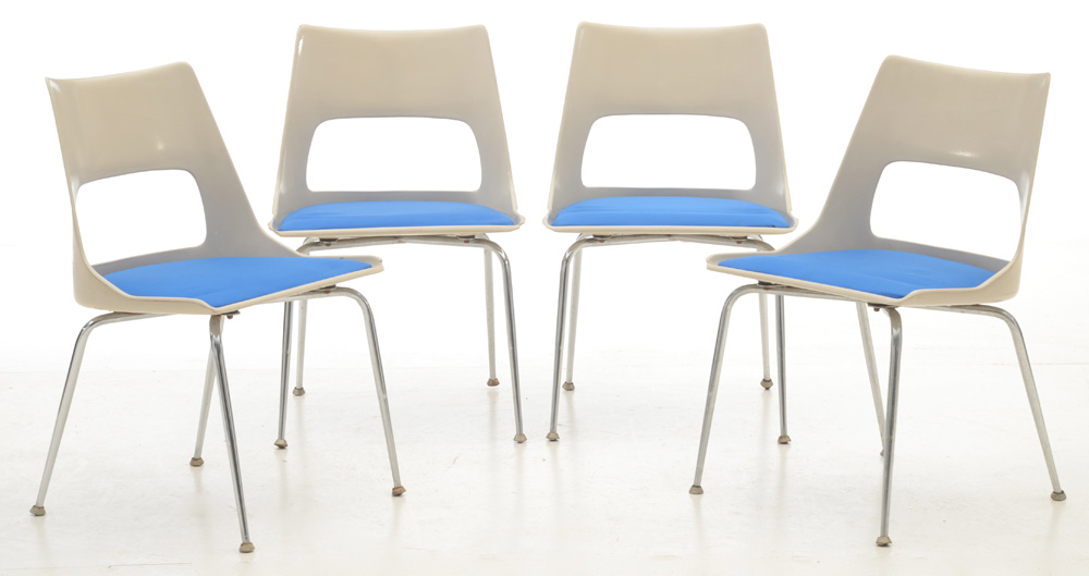 Set of Four Kreuger Fiberglass Chairs with Blue Seat