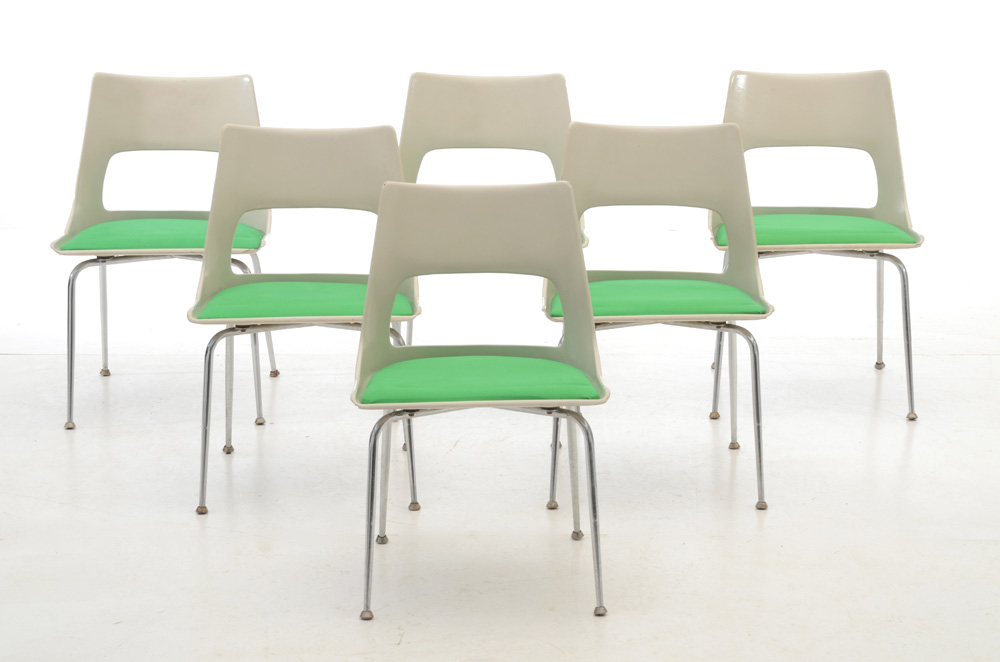 Set of Six Kreuger Fiberglass Chairs with Green Seat