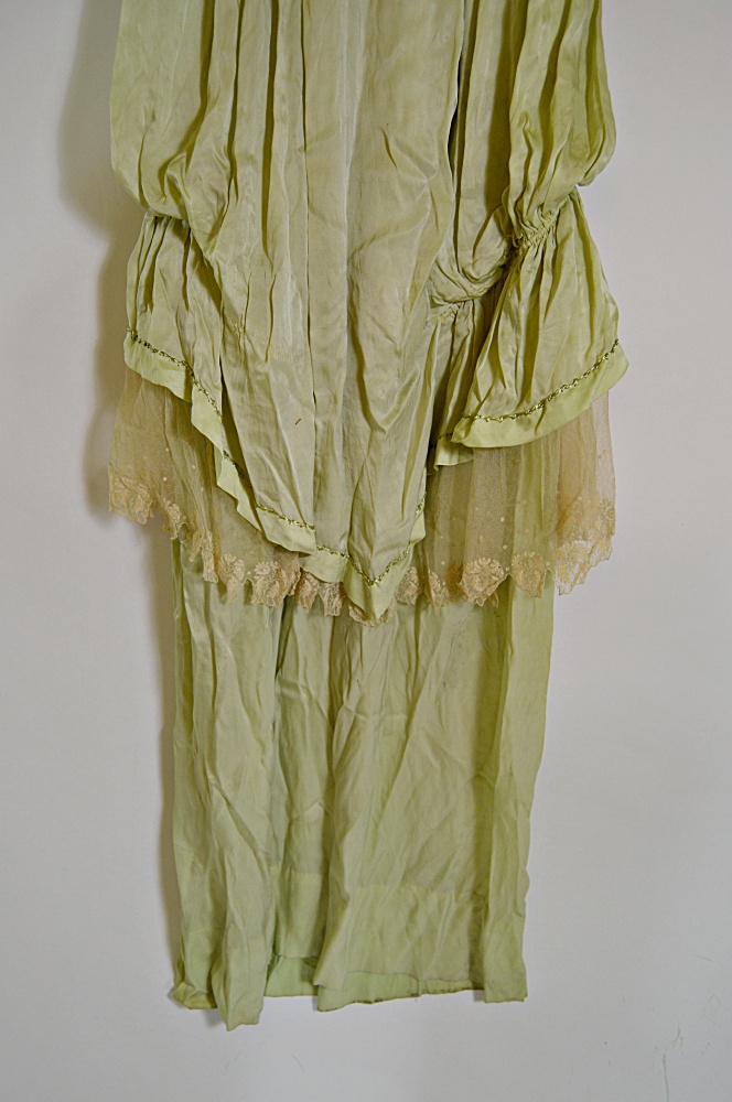 Edwardian Era Green Silk Tea Dress