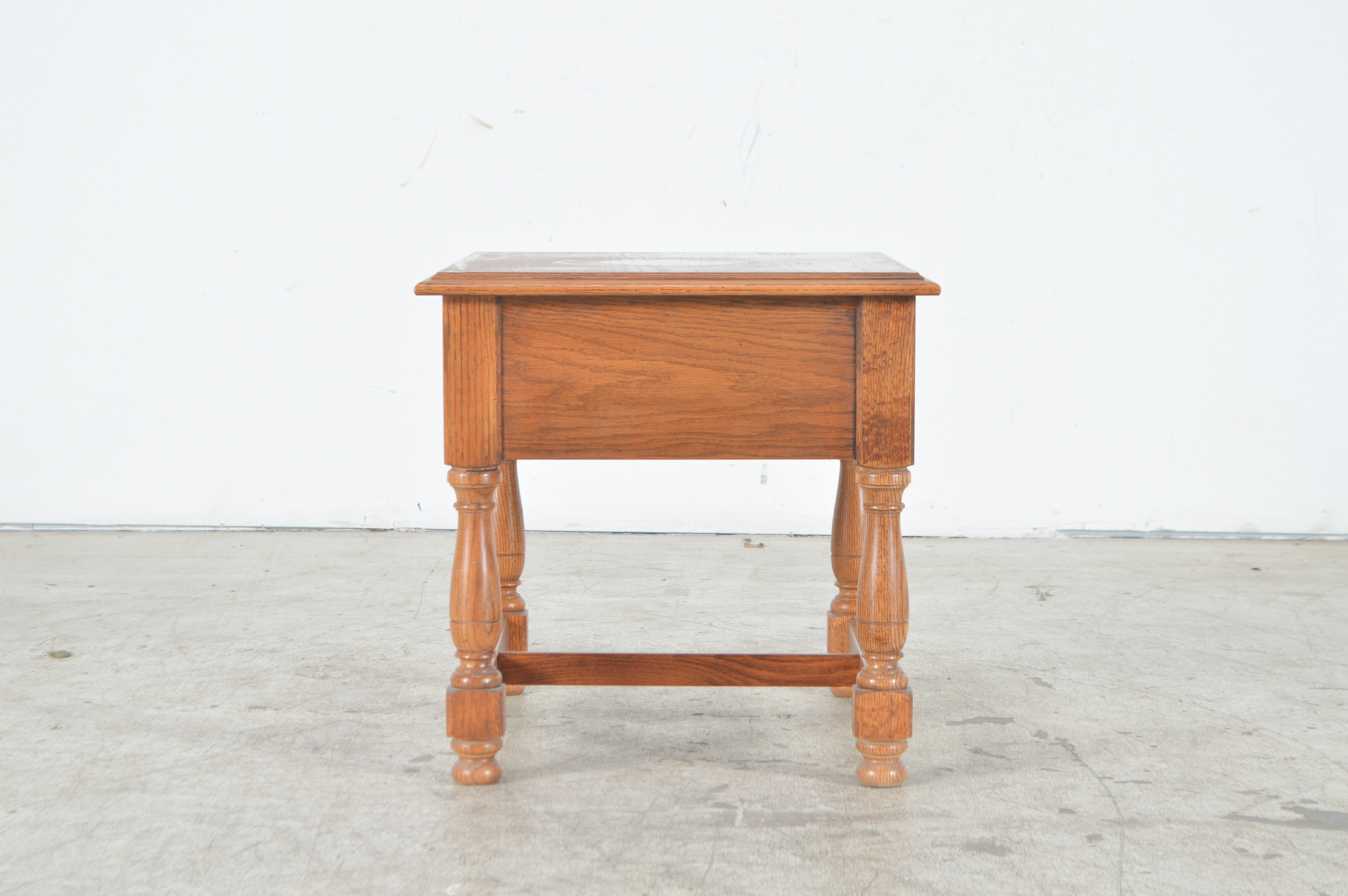 Thomasville Oak End Tables