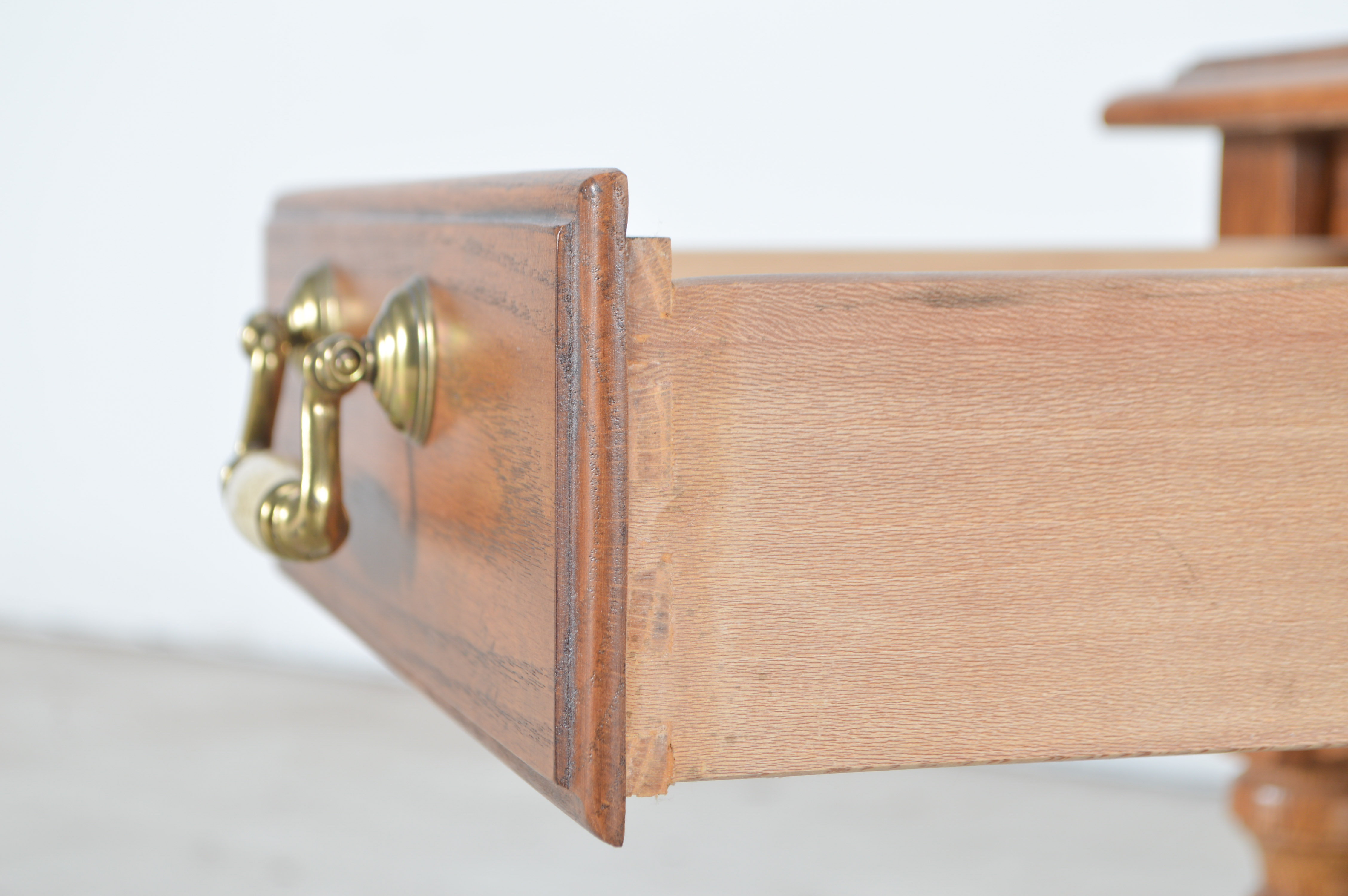 Thomasville Oak End Tables