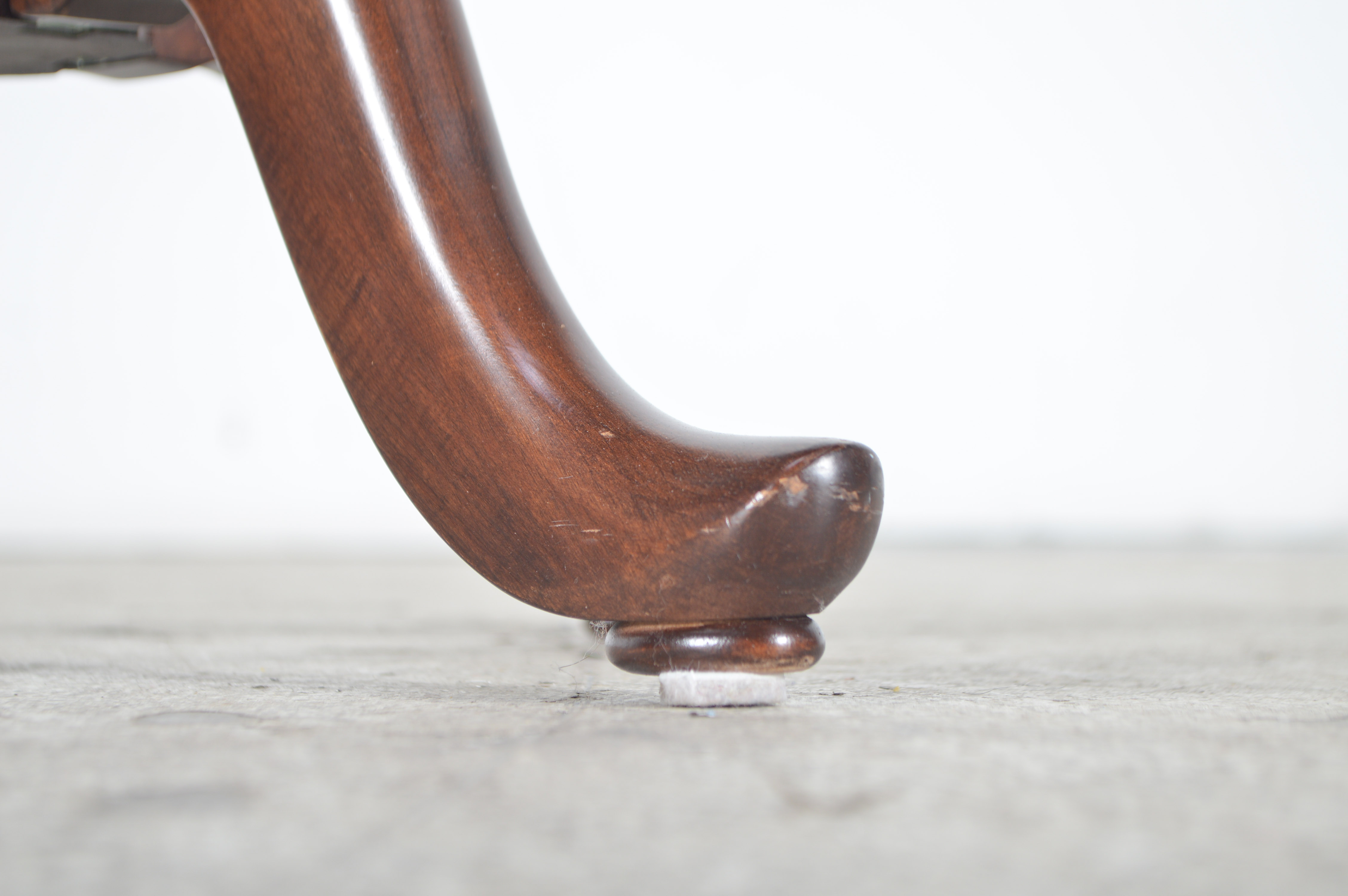 Mahogany Veneer Display Case