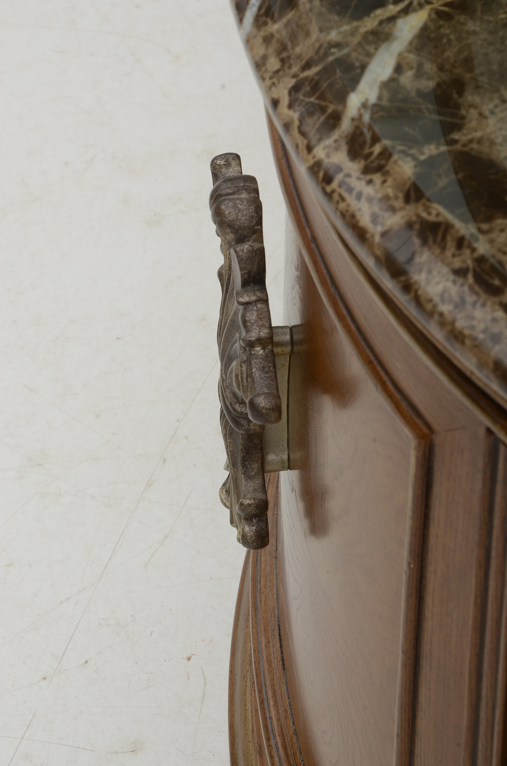 Henredon Marble and Glass Oval End Table