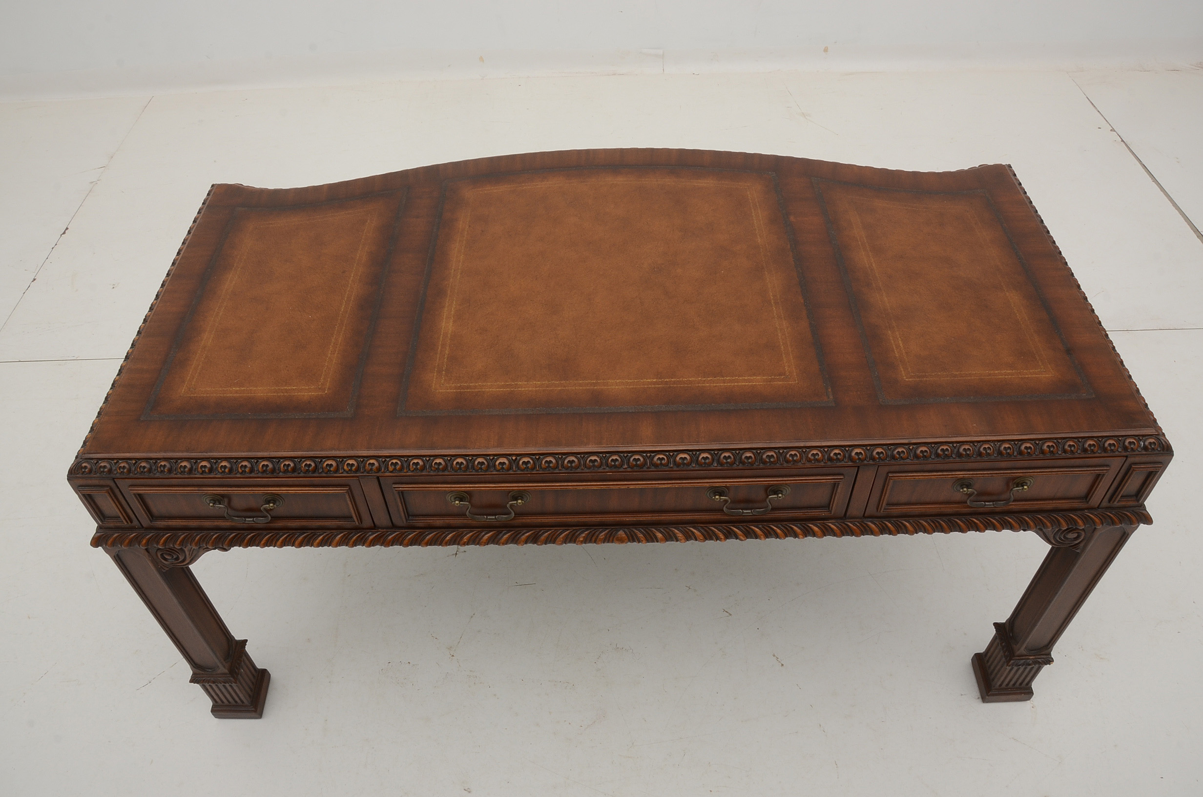 Sligh Carved Mahogany Georgian Style Desk