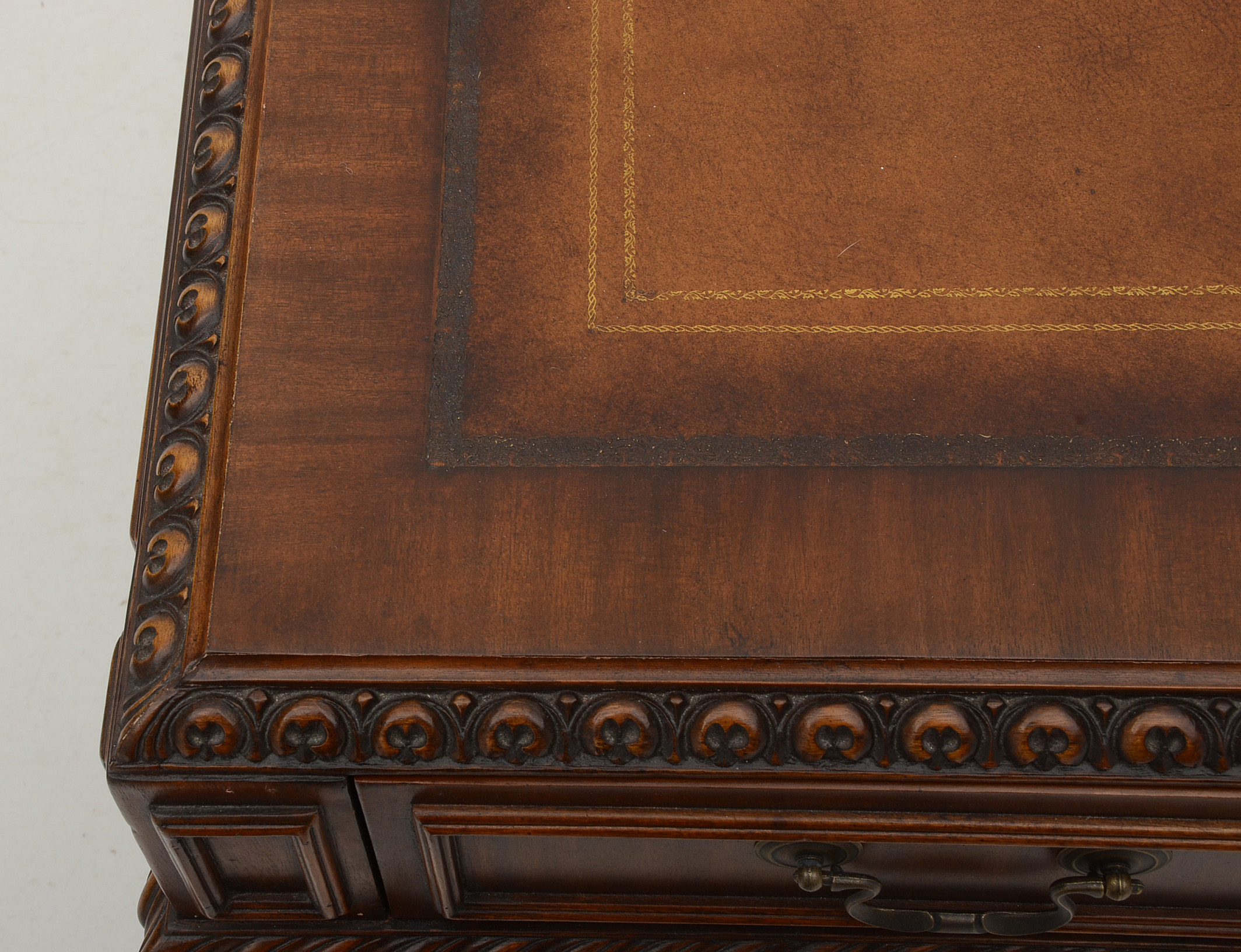 Sligh Carved Mahogany Georgian Style Desk