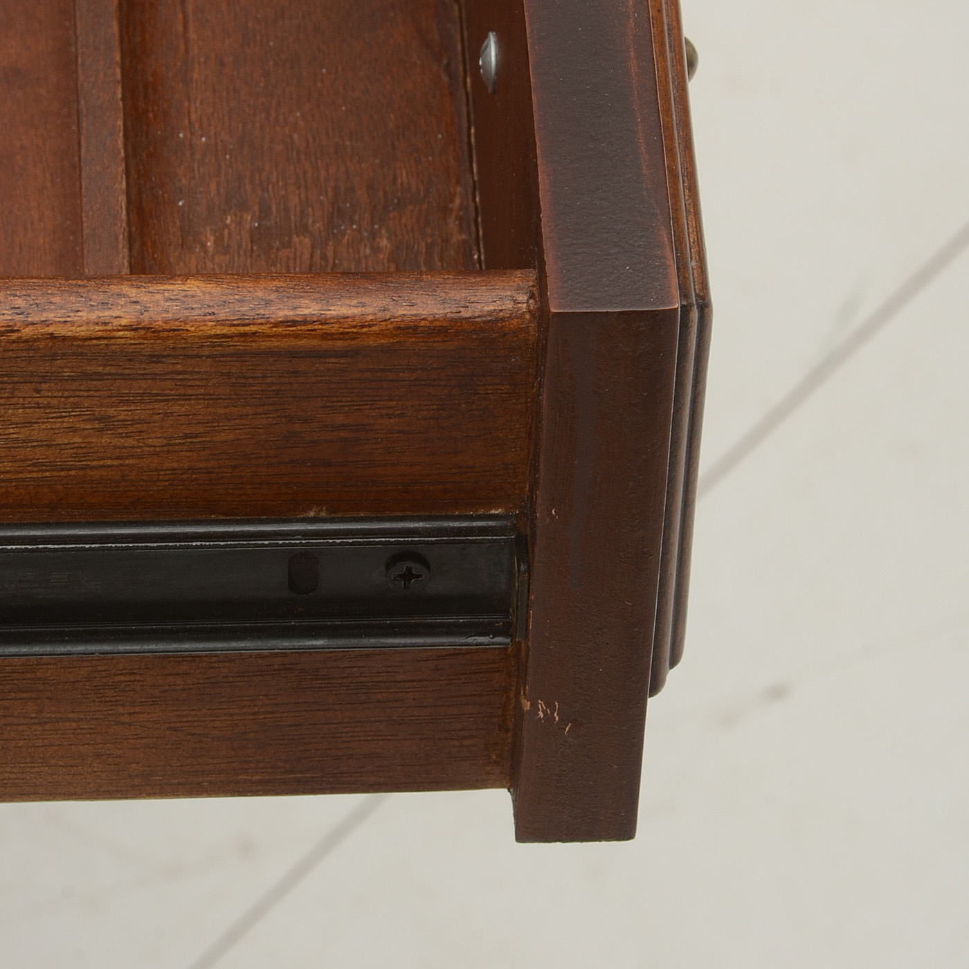 Sligh Carved Mahogany Georgian Style Desk