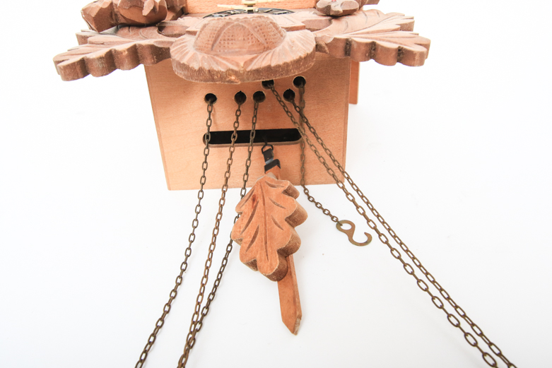 Vintage German Black Forest Style Hunting Scene  Cuckoo Clock