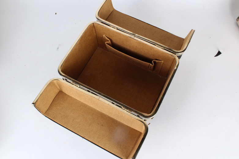 Assortment of Five Vintage Purses