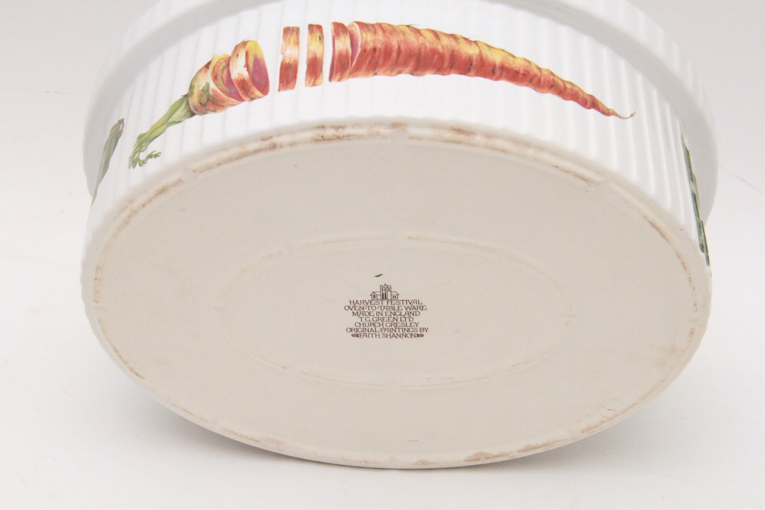 Ceramic and Porcelain Floral Tableware