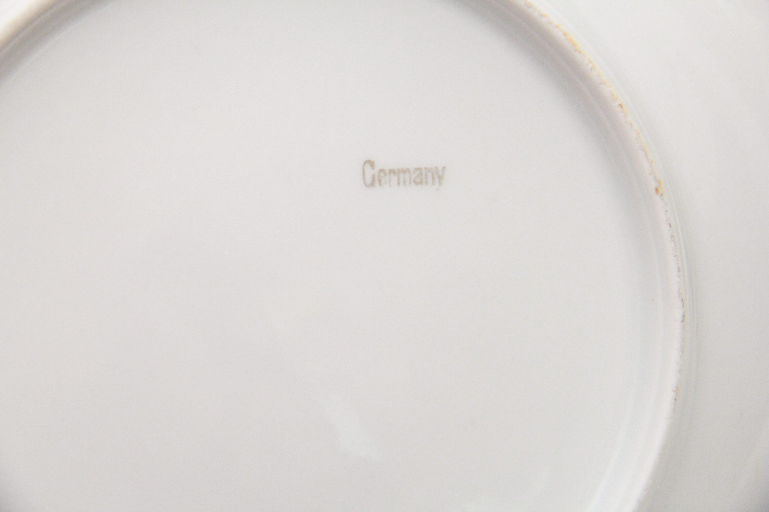 Ceramic and Porcelain Floral Tableware