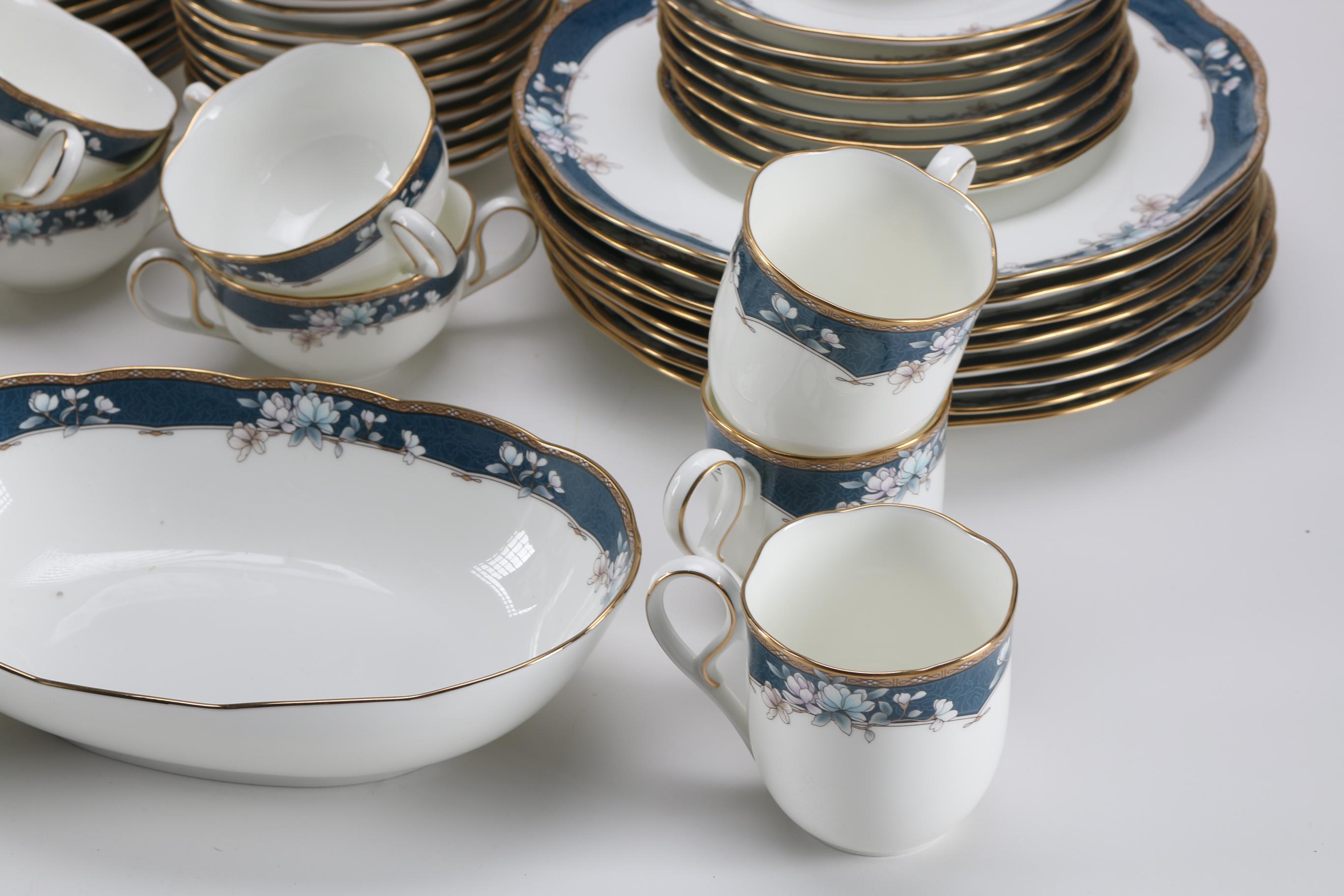 Noritake "Sandhurst" China Tableware Set