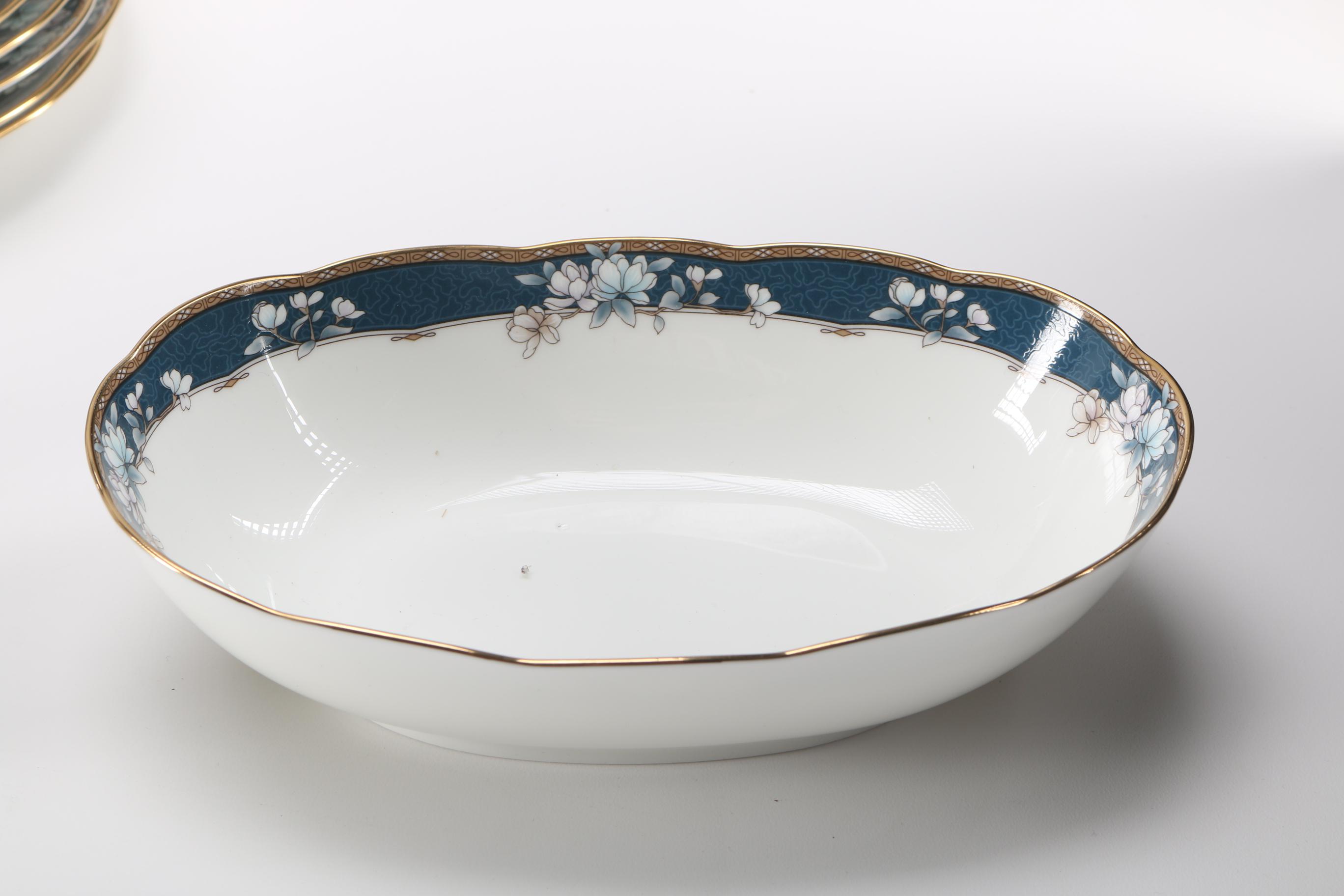 Noritake "Sandhurst" China Tableware Set