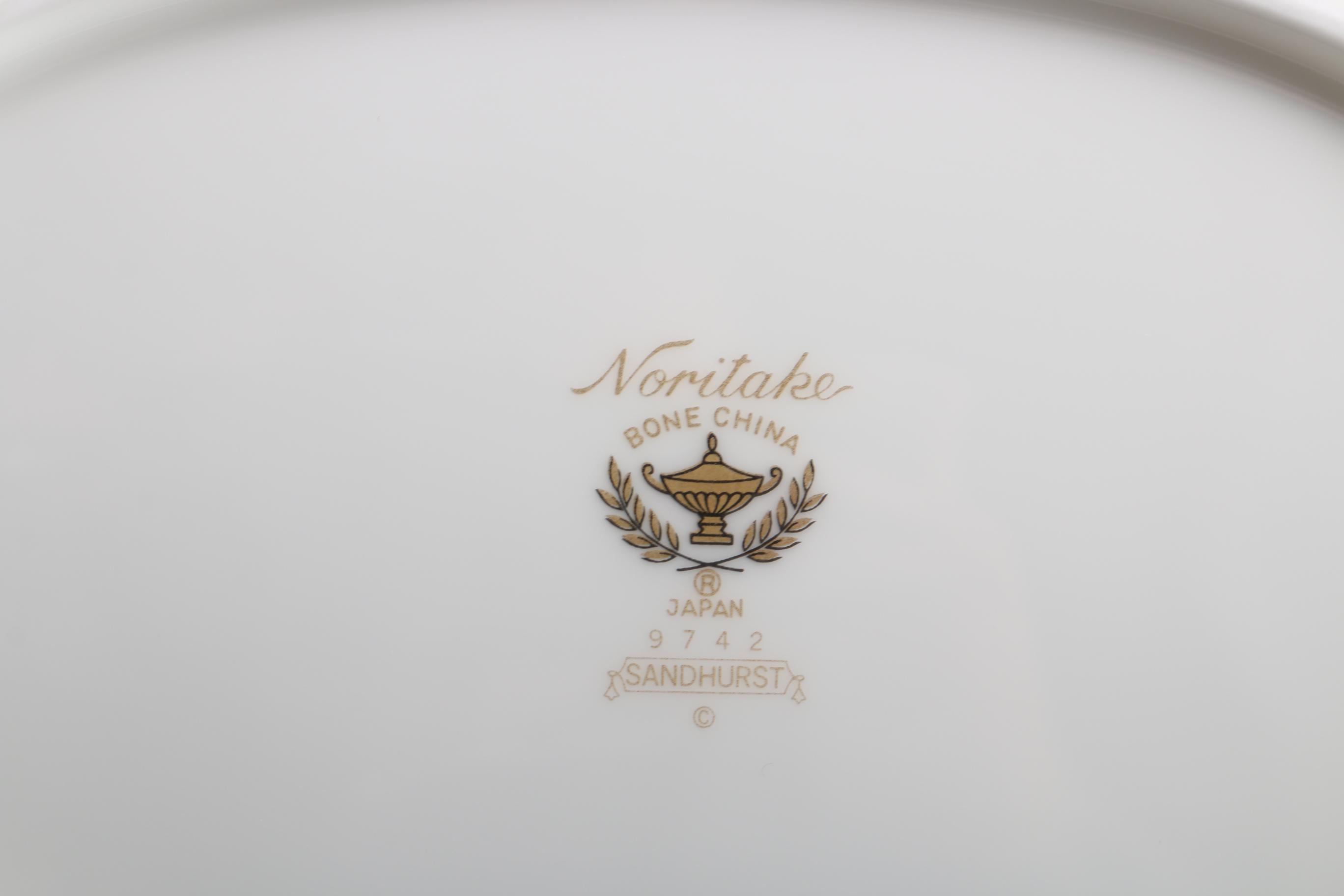 Noritake "Sandhurst" China Tableware Set